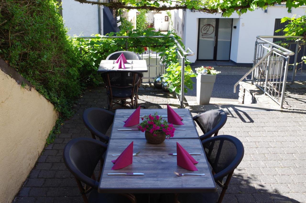 Gast Und Weinhof Beim Schneemann Hotel Valwig Luaran gambar